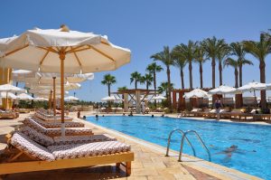 7 Best Bali Pool Designs for Tropical Living