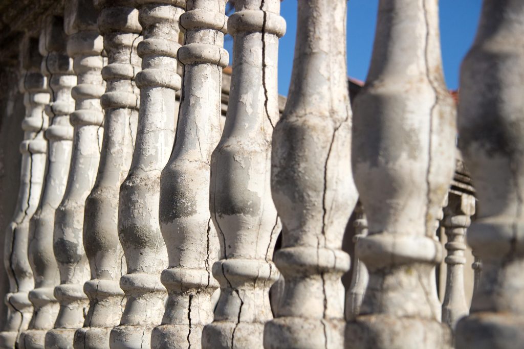 Cracks in Buildings: Causes, Types, and Solutions